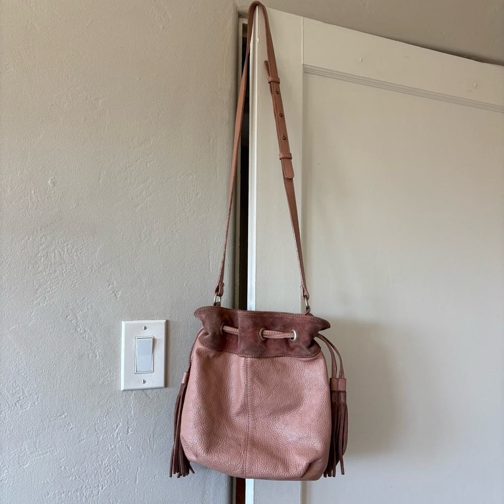 Coach and Four Pink Leather Crossbody Bucket Bag Tassels - Picture 4 of 12